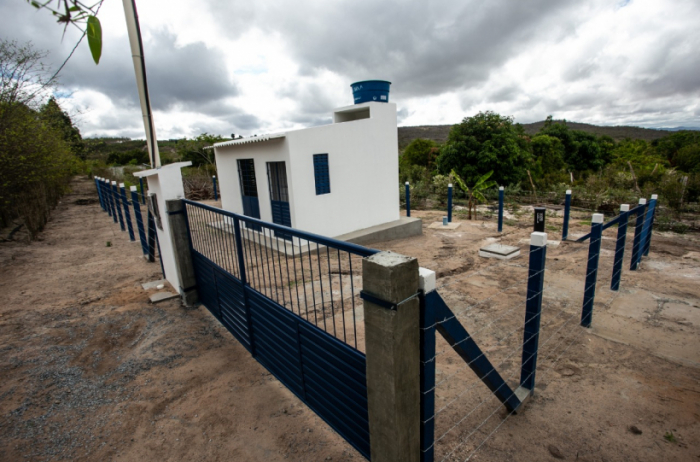 Água limpa reduz doenças como diarreia e esquistossomose em Miguel Calmon