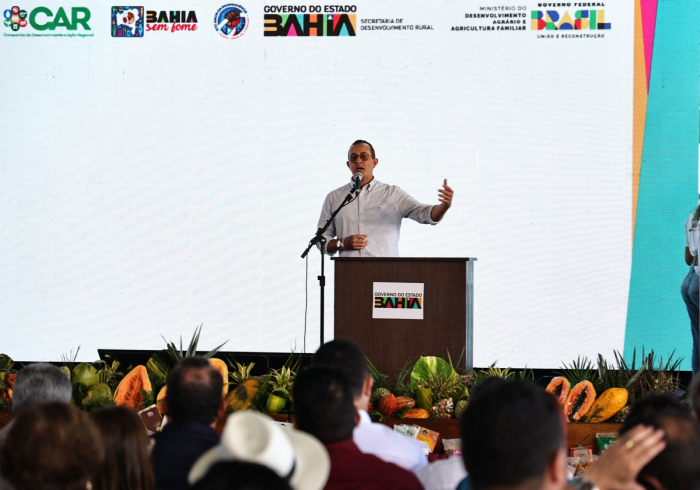 Governo do Estado e Conab assinam acordo de cooperação para consolidar PAA e PNAE nos territórios