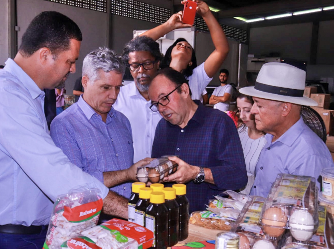Bahia apresenta estratégias de escoamento de produtos da agricultura familiar durante visita do Ministério de Desenvolvimento Agrário e Agricultura Familiar (MDA)