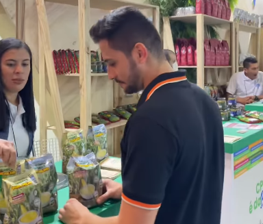 Jovem líder de comunidade rural premiado no Lidera BP conhece a Naturaltech 2022