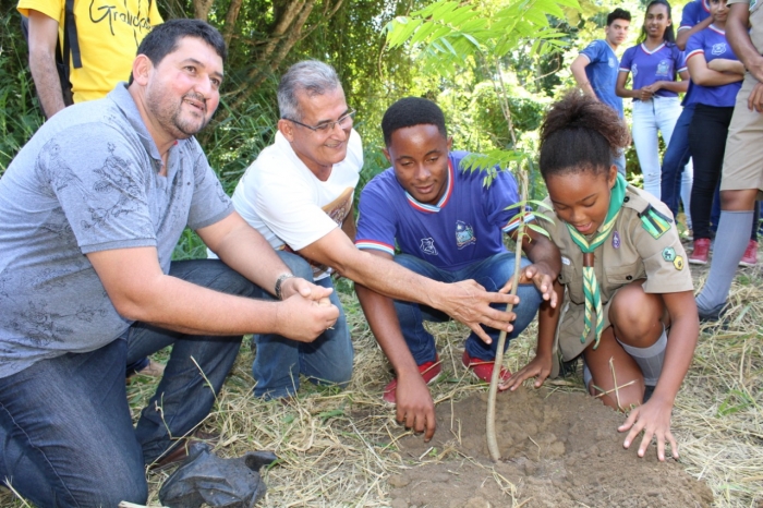  Equipe da SDR celebra Semana  do Meio Ambiente com ações nos municípios baianos