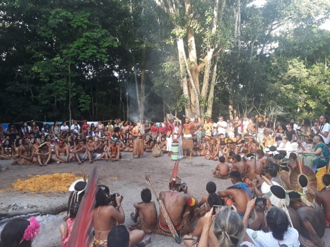 Indígenas da etnia Pataxó realizam evento na Reserva da Jaqueira em Porto Seguro