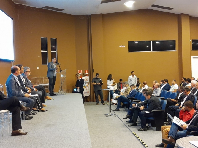 Parcerias Interfederativas e Consórcio Nordeste são debatidas no IV Simpósio da FECBAHIA