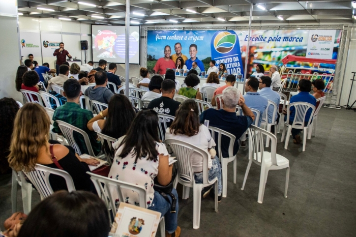 Pesquisas e Experiências em Agricultura Familiar são reunidas em simpósio realizado na capital baiana