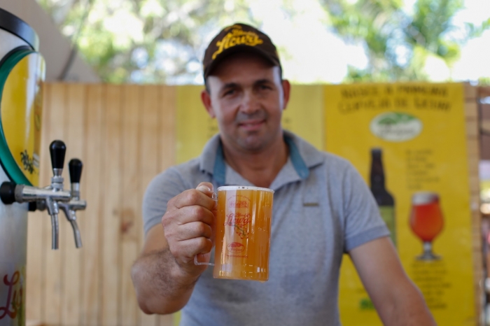 Semiárido baiano apresenta chopp de licuri na  Feira Baiana da Agricultura Familiar