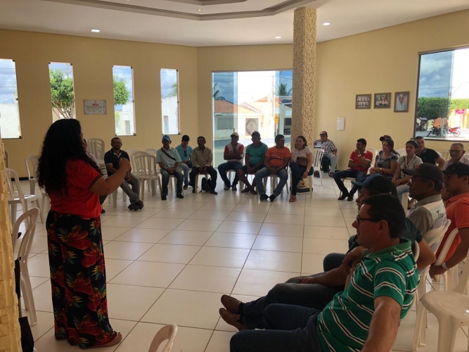 Caravana Cuide bem de sua barragem de terra chega a Coronel João Sá