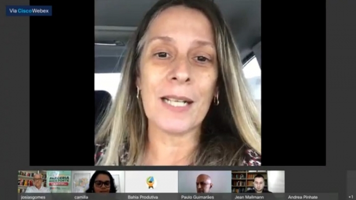 Estado realiza primeira entrega de títulos de terra registrados em cartório