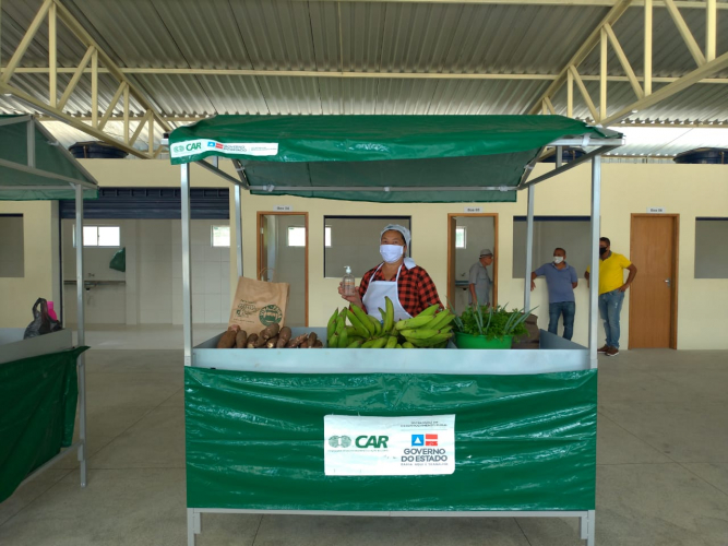 População de Mascote conta com mercado reformado e com novas barracas