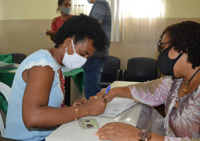 Agricultores familiares de Teodoro Sampaio são beneficiados com títulos de terra 