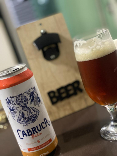 Cooperativa da agricultura familiar lança no mercado cerveja artesanal de com nibs e rapadura