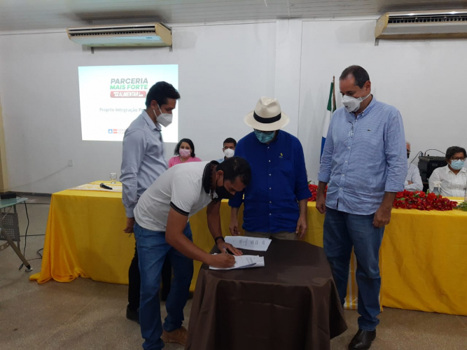  Projeto de Integração Produtiva para o Território Velho Chico é debatido em Ibotirama