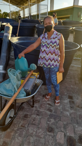 Agricultores de Iramaia recebem equipamentos e insumos para garantir segurança alimentar e nutricional