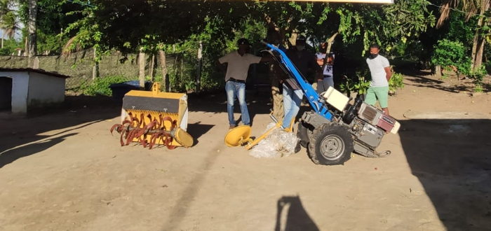 Agricultores familiares de Cruz das Almas recebem máquinas e equipamentos para melhorar produção agrícola