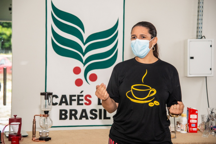 Implantação de Laboratório de Café impulsiona vendas da agricultura familiar no Sudoeste Baiano