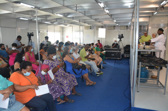 Cozinha Show encanta visitantes com petiscos de produtos da agricultura familiar