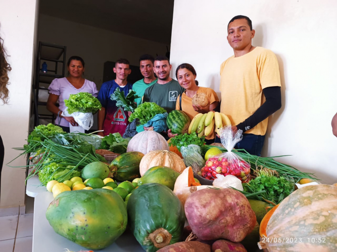 Agricultores familiares de Campo Alegre de Lourdes acessam mais de 600 mil em vendas para o PNAE