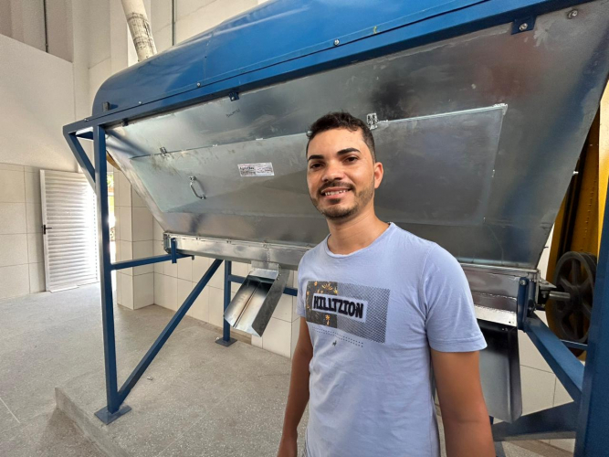 Governo da Bahia investe em beneficiamento de milho orgânico derivado de sementes crioulas no Território do Sisal