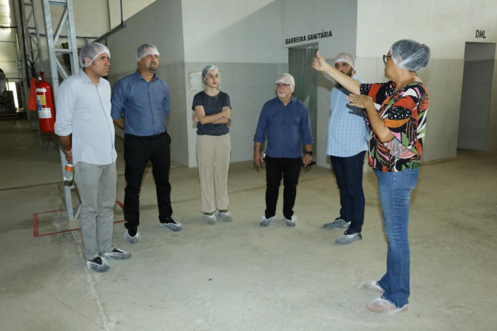 Ampliação do sistema produtivo da avicultura na Bahia é foco de visita técnica da SDR em Pernambuco