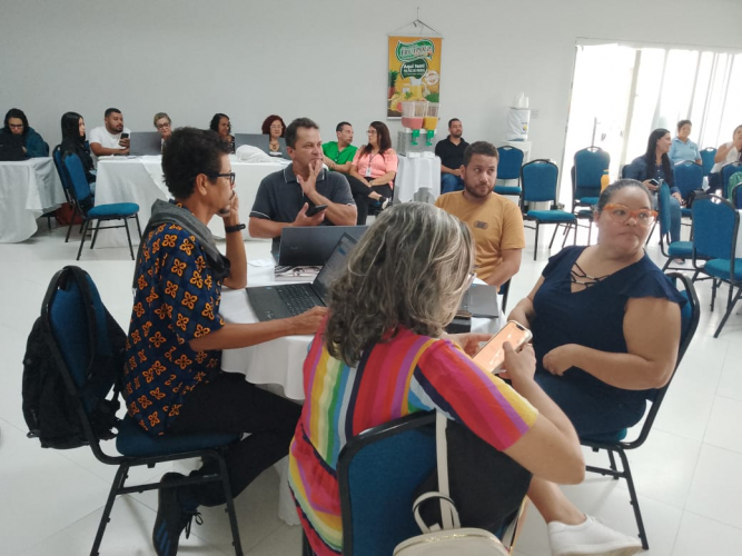 Mais de R$ 1,7 milhão em editais do PNAE foram lançados no Território da Costa do Descobrimento após evento formativo do Governo da Bahia