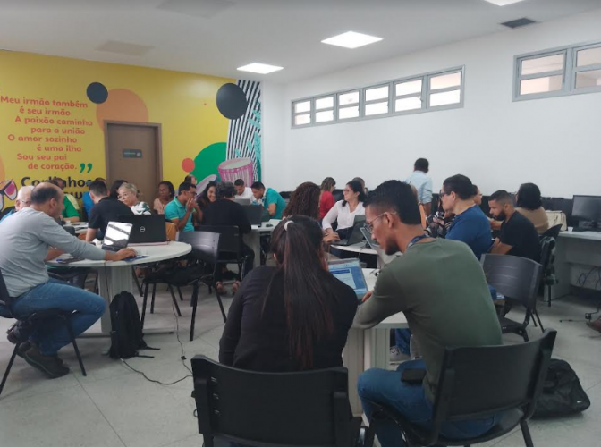 Governo da Bahia disponibiliza mais R$ 2,1 milhões para garantir comida de qualidade nas escolas dos territórios do Extremo Sul e Metropolitano de Salvador