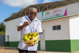 Unidade de Beneficiamento de Frutas fortalece agricultura familiar em Rio Real (12).jpeg