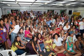 1543171425III_Encontro_de_Mulheres_Rurais29 (1).jpg