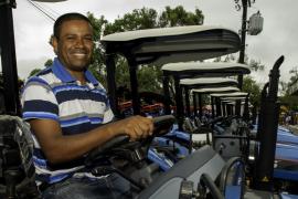 Entregas de equipamentos fortalecem agricultura familiar-5.jpg