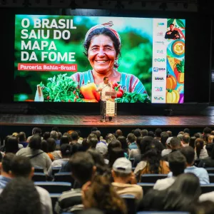 Bahia reforça combate à fome com lançamento do 3º PLANSAN e entrega de kits de hortas comunitárias