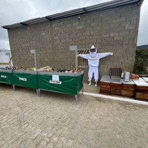 Agricultores de Santa Maria da Vitória e Cravolândia recebem equipamentos para produzir mais e melhor