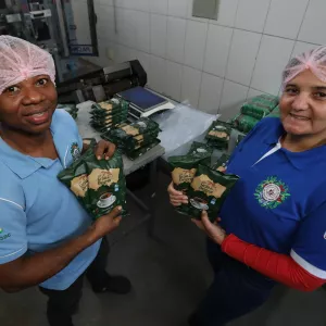 Café do Sudoeste ganha novo impulso com entrega de galpão de armazenamento e premiação da produção regional