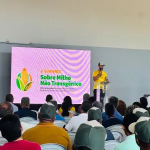 Irecê consolida debate sobre produção não transgênica e fortalecimento do cooperativismo rural