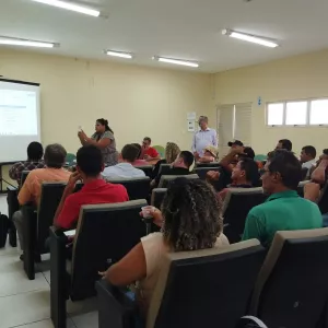 Municípios do Sertão do São Francisco alinham ações para ampliar a produção de ovos