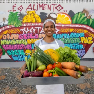 Mais comida saudável nas escolas e renda no campo: Governo da Bahia investe R$ 50,2 milhões na compra de alimentos da agricultura familiar