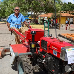  Governo da Bahia entrega equipamentos 