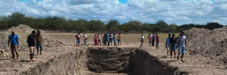 Remanso se prepara para os períodos de seca com implantação de cisternas calçadão e barreiros trincheira