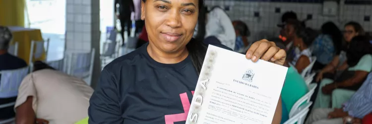 Portal do Sertão celebra a entrega de títulos  de terra a famílias agricultoras