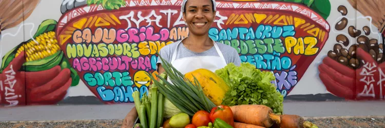 Mais comida saudável nas escolas e renda no campo: Governo da Bahia investe R$ 50,2 milhões na compra de alimentos da agricultura familiar
