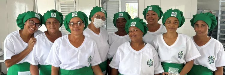 Cozinhas comunitárias impulsionam renda e autonomia de mulheres no Piemonte da Diamantina