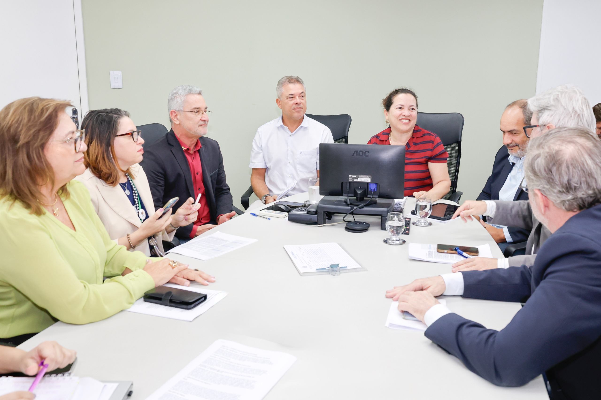 Reunião sobre empreendimentos agropecuários na Bahia