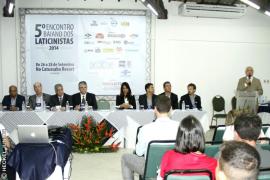 00027 26092014 SINDILEITE 5o ENC LATICINISTAS - Foto- Heckel Junior - _71_92896829.JPG