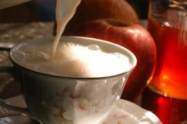 Leite2-Sílvio Ávila-Ed. Gazeta.jpg