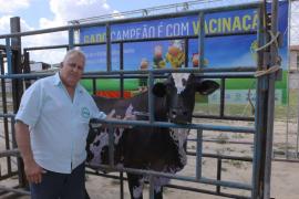 VACINAÇÃO AFTOSA.jpg