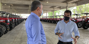 capa matéria tratores.png