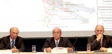 foto12agr-301-escoa-b16.jpg