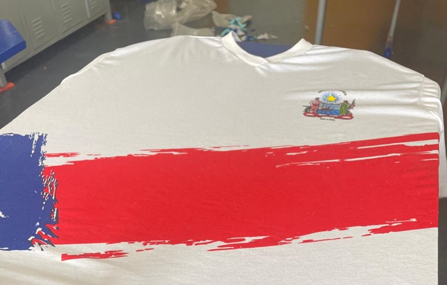 Internos confeccionam uniformes escolares da rede pública estadual no Conjunto Penal de Barreiras