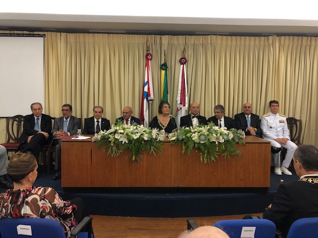 Secretário Nestor Duarte participa de cerimônia de posse da nova diretoria da Academia de Letras da Bahia