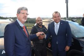 Xxxxu entrega de carros 3.jpg