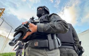 AA aa aaa Alafia pa 5.jpg