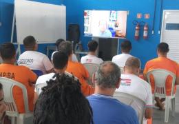 AA aa leitura no carceres 03.jpg