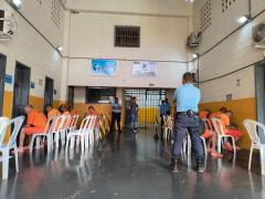 AAA multirao carcerario.jpg